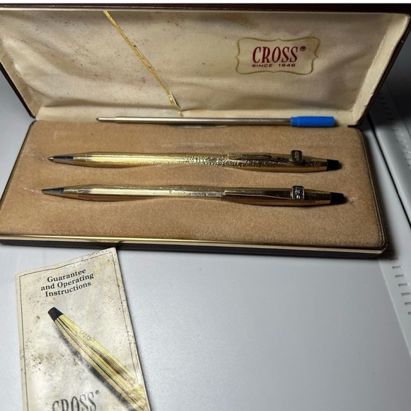Vintage 1982 Cross Ballpoint Pen Set 1/20 10kt Gold Filled USA w/ Case - Picture 1 of 9